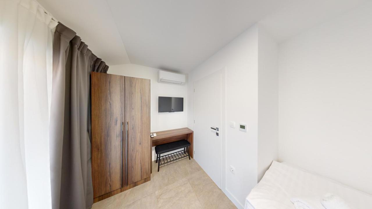 Calypso Residence Umag Bagian luar foto