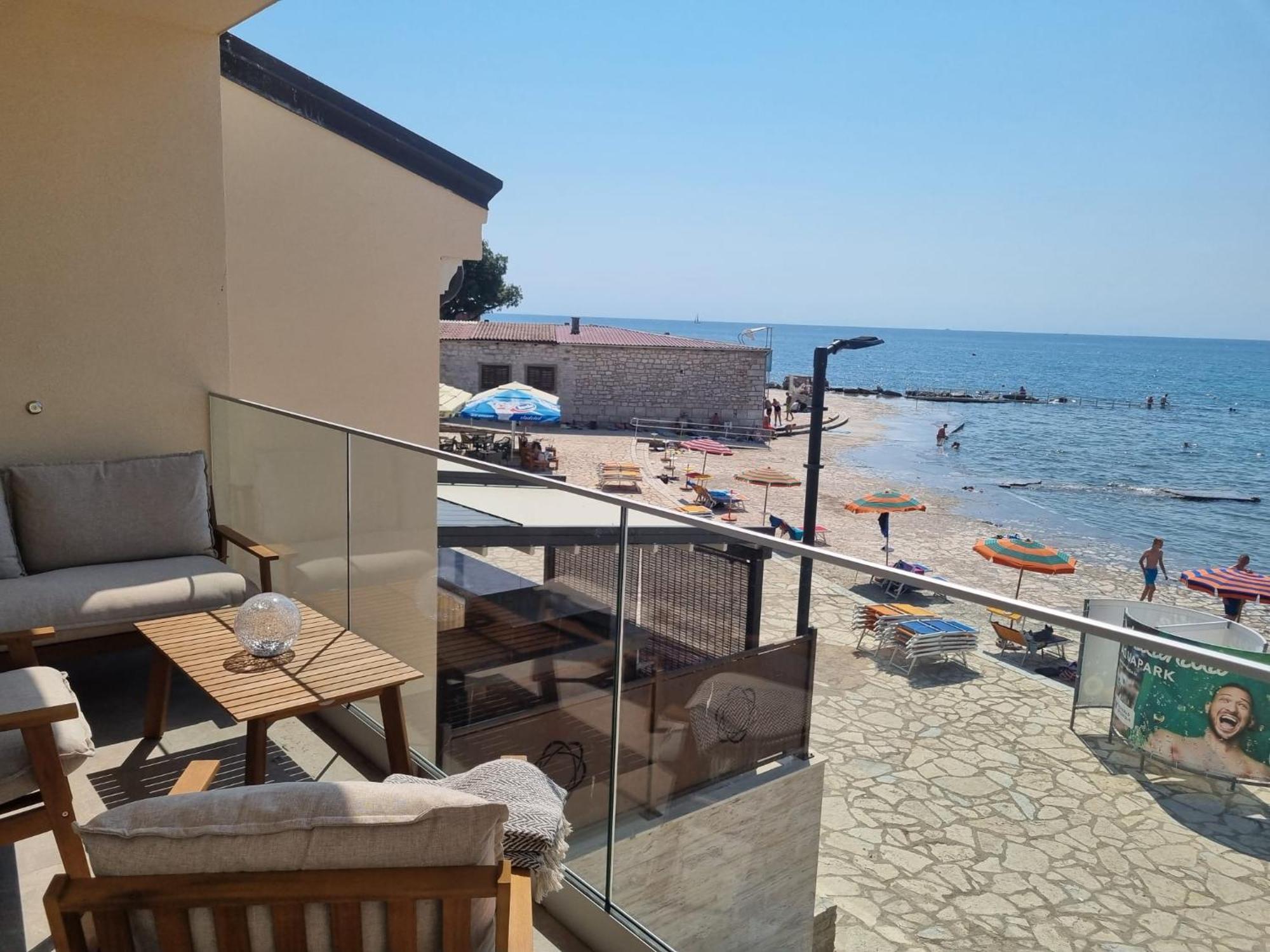Calypso Residence Umag Bagian luar foto